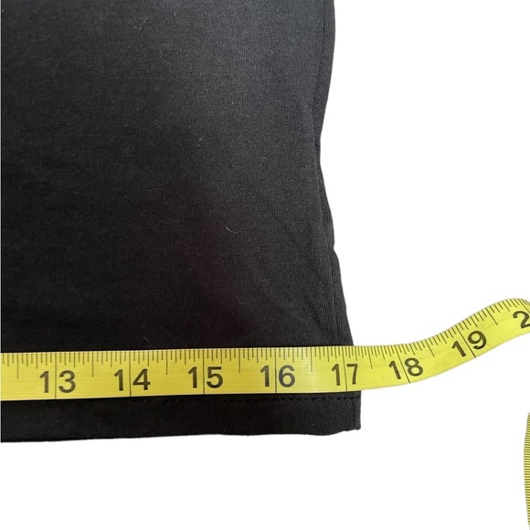 Pink Beautiful Trauma World Tour black shirt sleeve fitted graphic tee CL or Asm - Picture 6 of 8